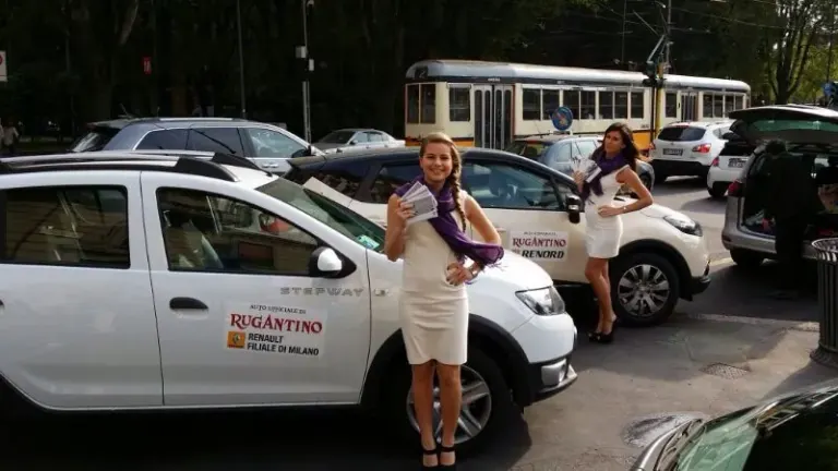 Renault porta il Rugantino a Milano con Ambient Media — foto 13