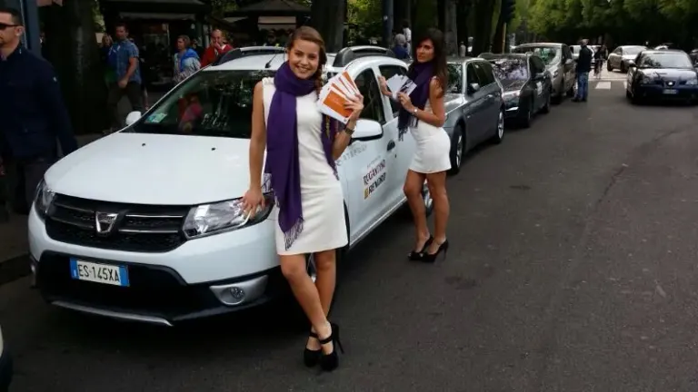 Renault porta il Rugantino a Milano con Ambient Media — foto 9
