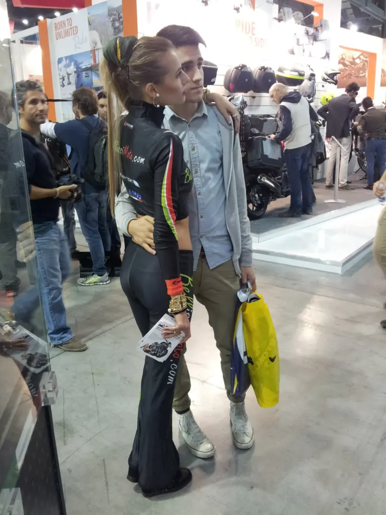 Ambient Media ad Eicma 2014 per Honda, Aeon, OJ Atmosfere Metropolitane, Fullsix e Bellissimoto — foto 17