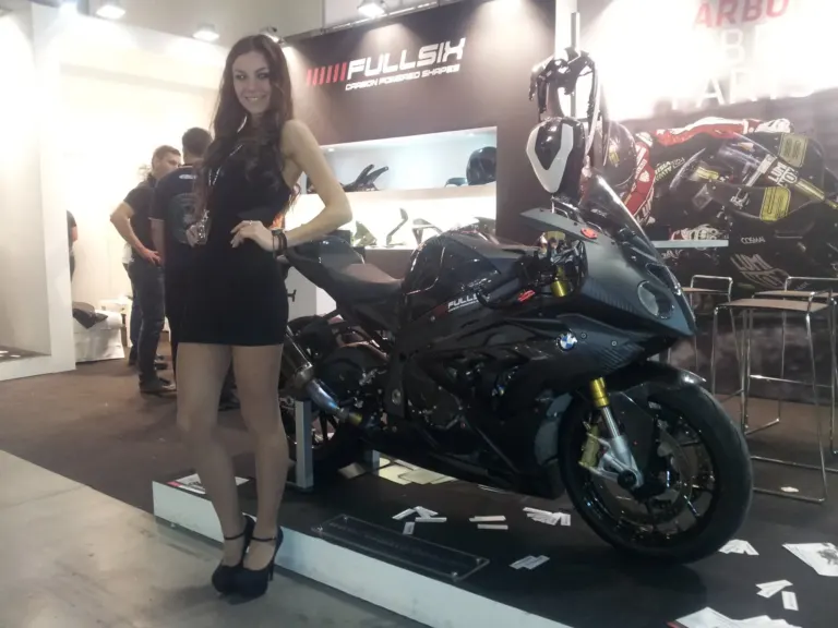 Ambient Media ad Eicma 2014 per Honda, Aeon, OJ Atmosfere Metropolitane, Fullsix e Bellissimoto — foto 13