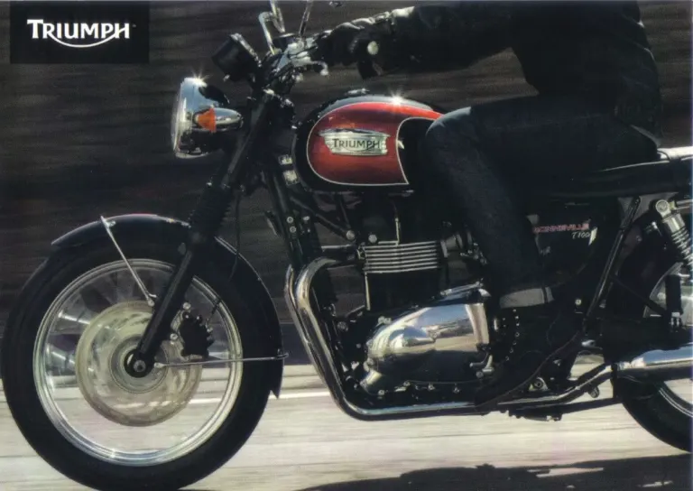 La nuova gamma Triumph in una collezione di cartoline sul circuito Ambient Media — foto 5