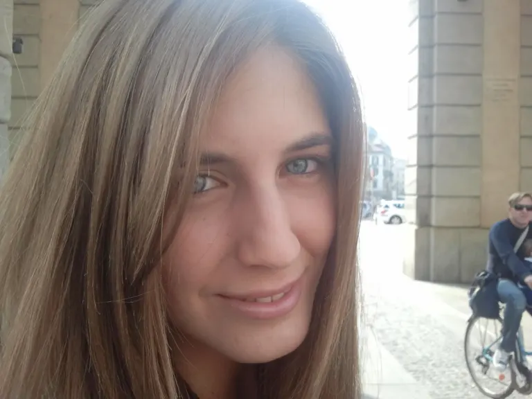 Abruzzo di Sera 2013: tornano a sfilare a Milano i migliori vini abruzzesi. La comunicazione su Ambient Media — foto 13
