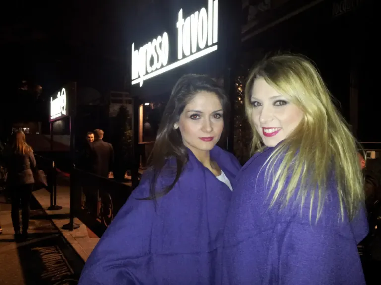 Renault invita a scoprire la sua nuova gamma nella rinnovata filiale di Milano con Ambient Media — foto 62