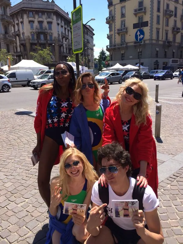 Speedo (s)veste Milano con Ambient Media — foto 9