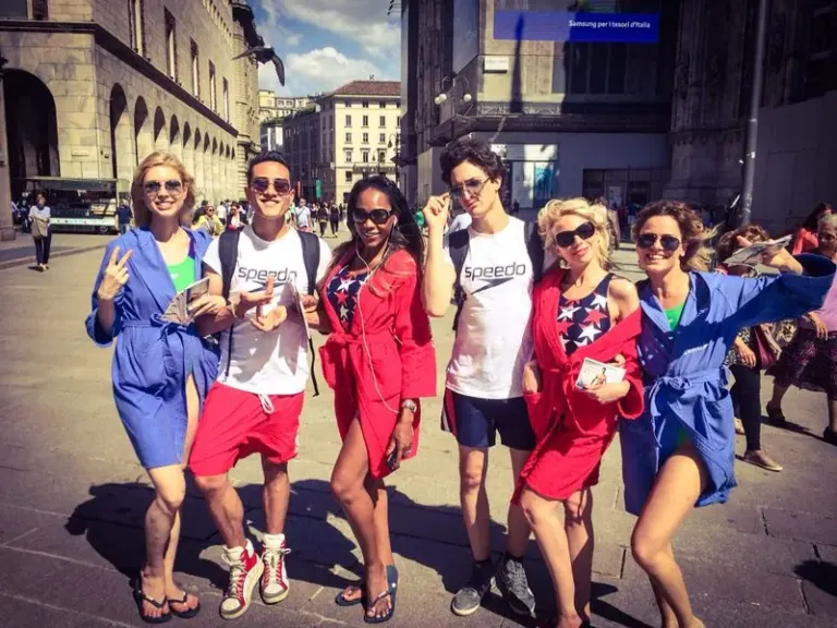 Speedo (s)veste Milano con Ambient Media — foto 14