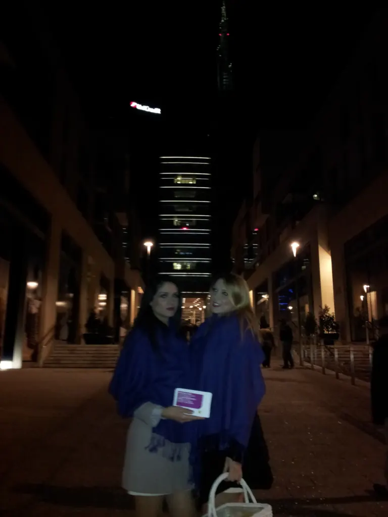 Renault invita a scoprire la sua nuova gamma nella rinnovata filiale di Milano con Ambient Media — foto 56