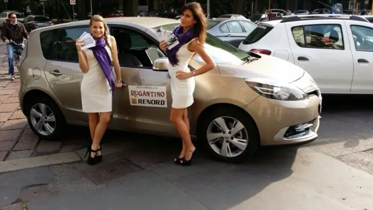 Renault porta il Rugantino a Milano con Ambient Media — foto 8