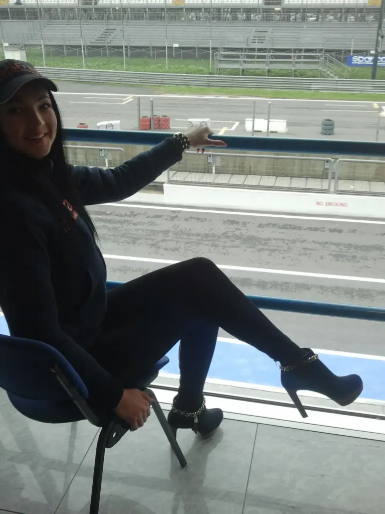 Sara Assicurazioni al Monza Rally Show con le cartoline e le modelle Ambient Media — foto 29