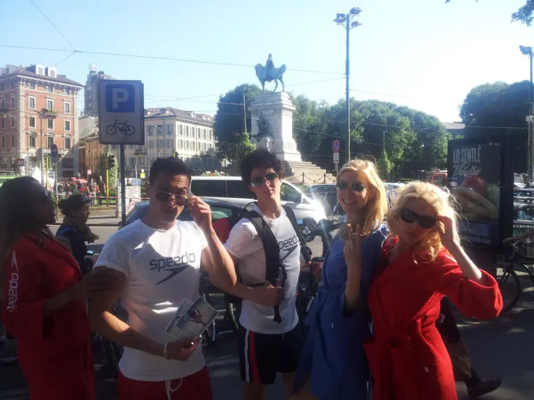 Speedo (s)veste Milano con Ambient Media — foto 55