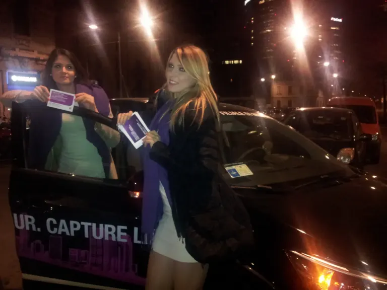Renault invita a scoprire la sua nuova gamma nella rinnovata filiale di Milano con Ambient Media — foto 63